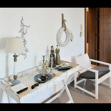 Athanasia's Apartment *