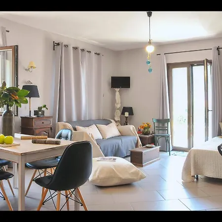 Apartament Athanasia's