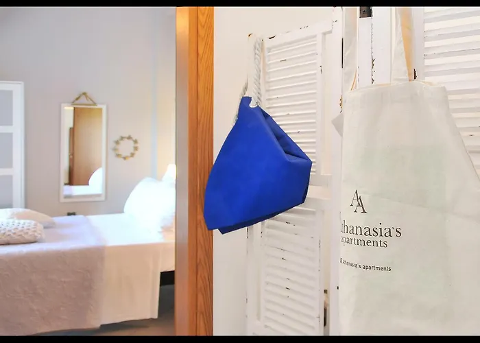 Athanasia's * Prínos